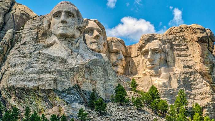 12 amerikanische Sehenswürdigkeiten, die zu viele Amerikaner nicht nennen können