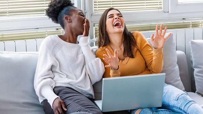 23 manieren waarop culturen gelach delen door tekst