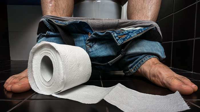 Toilette verità 20 statistiche sulle abitudini del bagno degli uomini